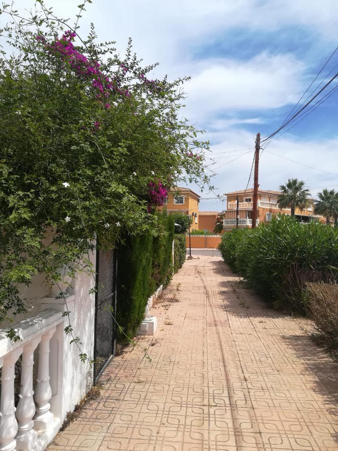 Bungalow Cerca De La Playa Denia Exterior photo